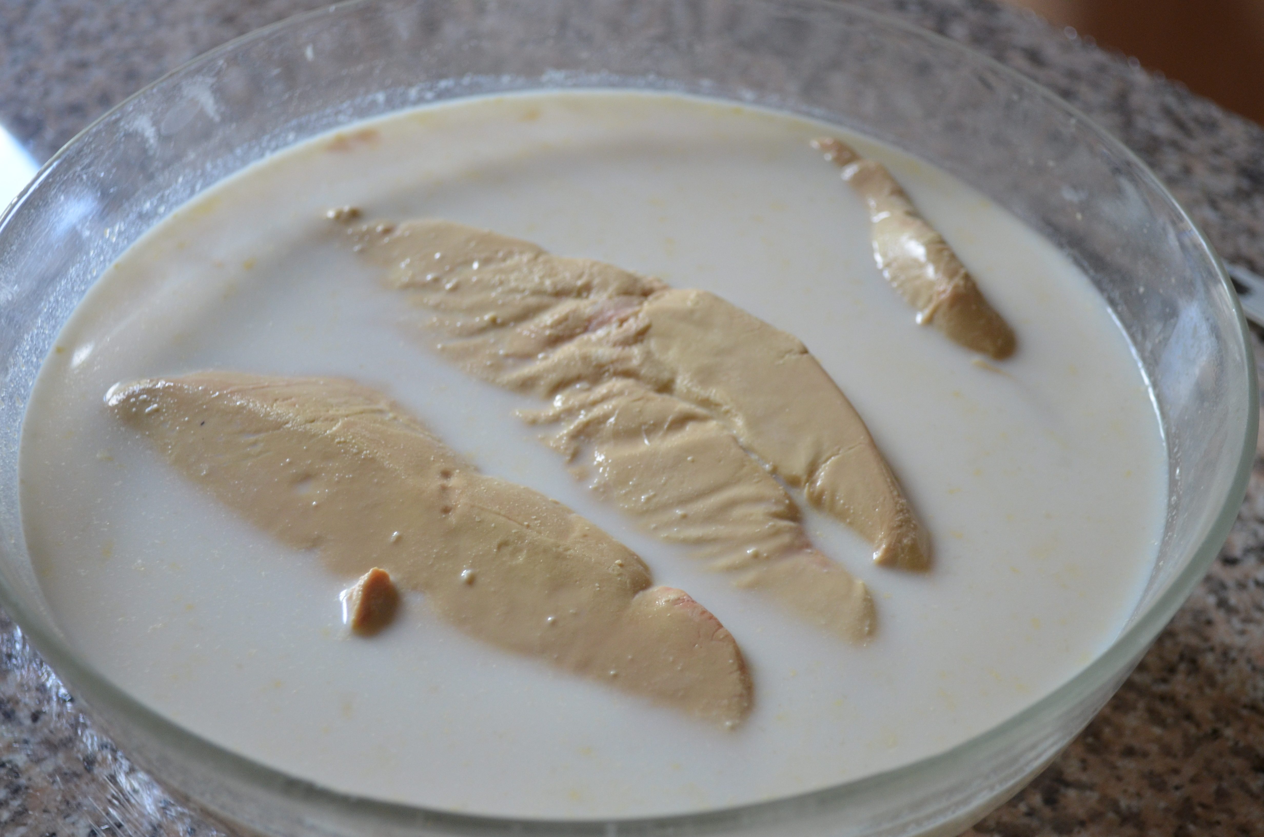 foie gras  trempé dans lait