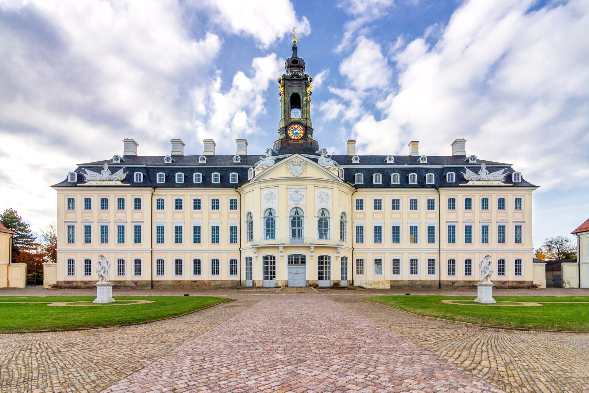 Le Triangle d'or de la culture allemande: Dresde,Leipzig,Weimar/www.aufildeslieux.fr/Château de Hubertusburg à Leipzig- Photo © Philippe Kirschner