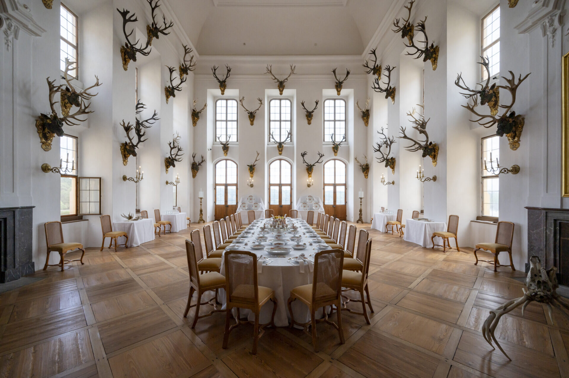 Le Triangle d'or de la culture allemande: Dresde,Leipzig,Weimar/www.aufildeslieux.fr/Salle à manger du château de Moritzburg à Dresde-Photo © Antoin Bonin