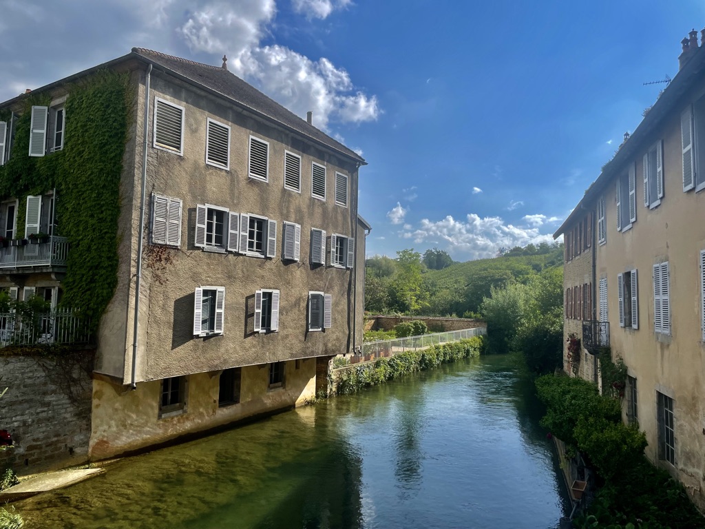 Arbois, dans les pas de Louis Pasteur/www.aufildeslieux.fr/ Le " Château de la Cuisance" de Louis Pasteur -Photo © K.HIBBS