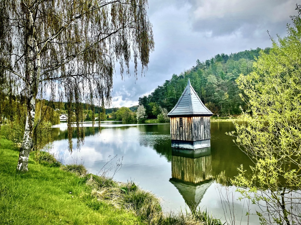 Les nouvelles perspectives du tourisme en Allemagne/www.aufildeslieux.fr/ Le charmant village de Waldeck dans le Comté de Kassel- Photo © Katherine HIBBS