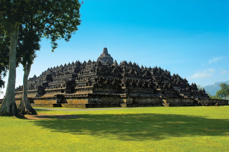 L'archipel indonésien et ses 18 307 îles/aufildeslieux.fr/ Site de Borobudur ©Ministère de la culture et du tourisme en Indonésie