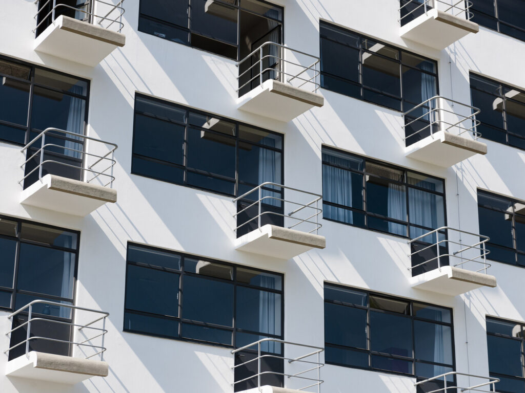 De Magdebourg à Dessau: l’épopée urbaine du Bauhaus