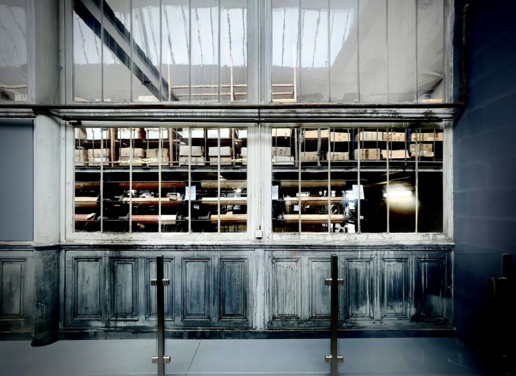 Le musée des Soieries Bonnet/www.aufildeslieux.fr/ Vue intérieure des ateliers -Photo © K.HIBBS