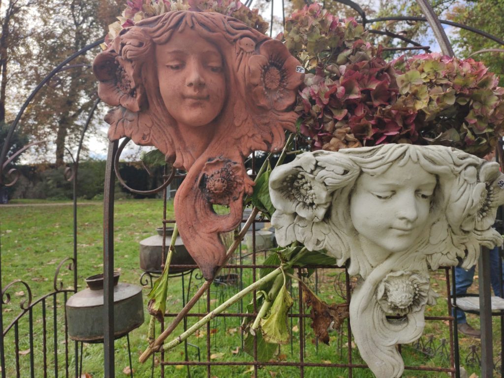 Journée des plantes de Chantilly/aufildeslieux.fr/ Décoration romantique pour vos jardins ©K.HIBBS
