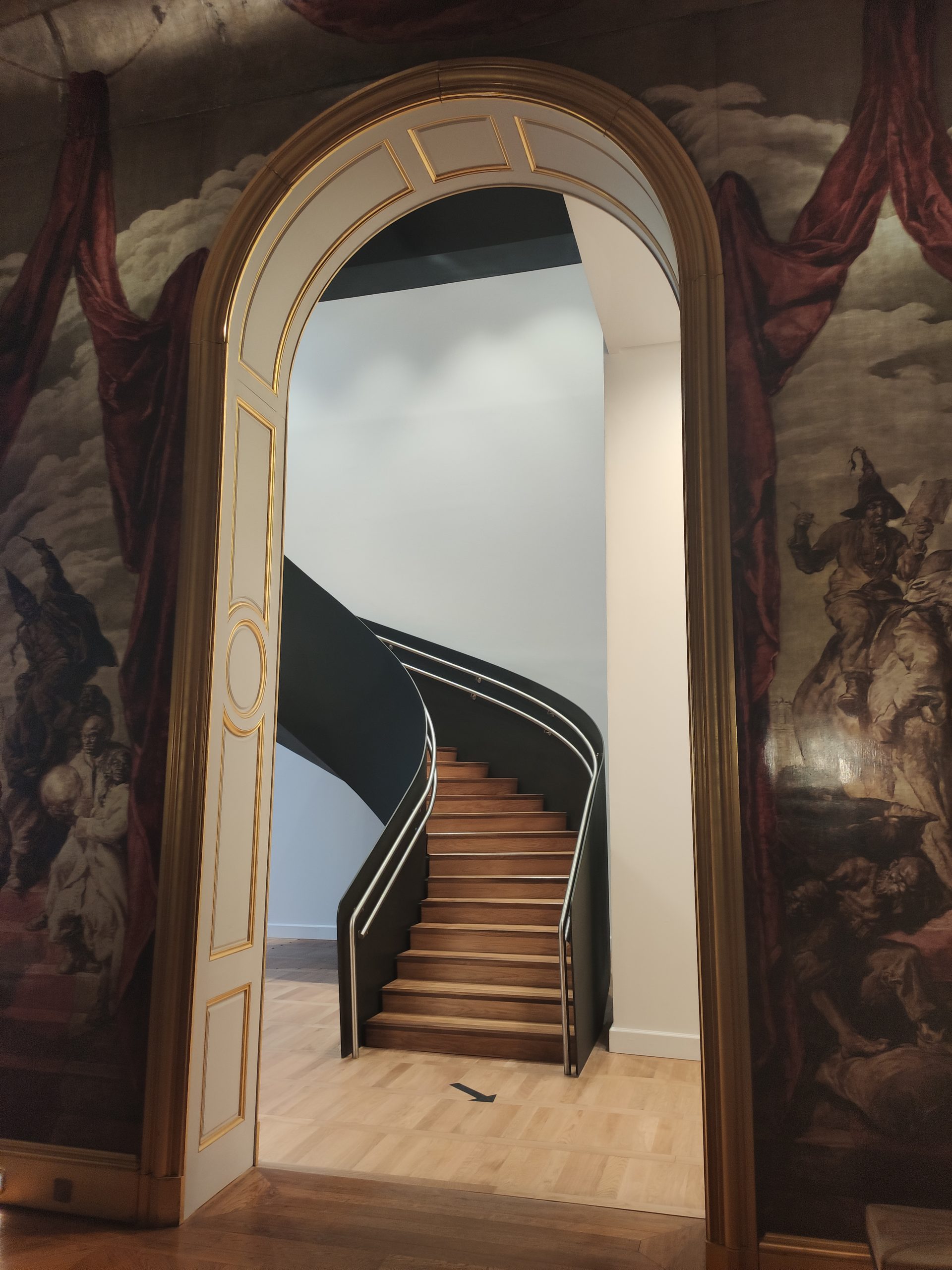Le Musée Carnavalet et l'Histoire de Paris/aufildeslieux.fr/ Salle de bal Wendel© K.HIBBS