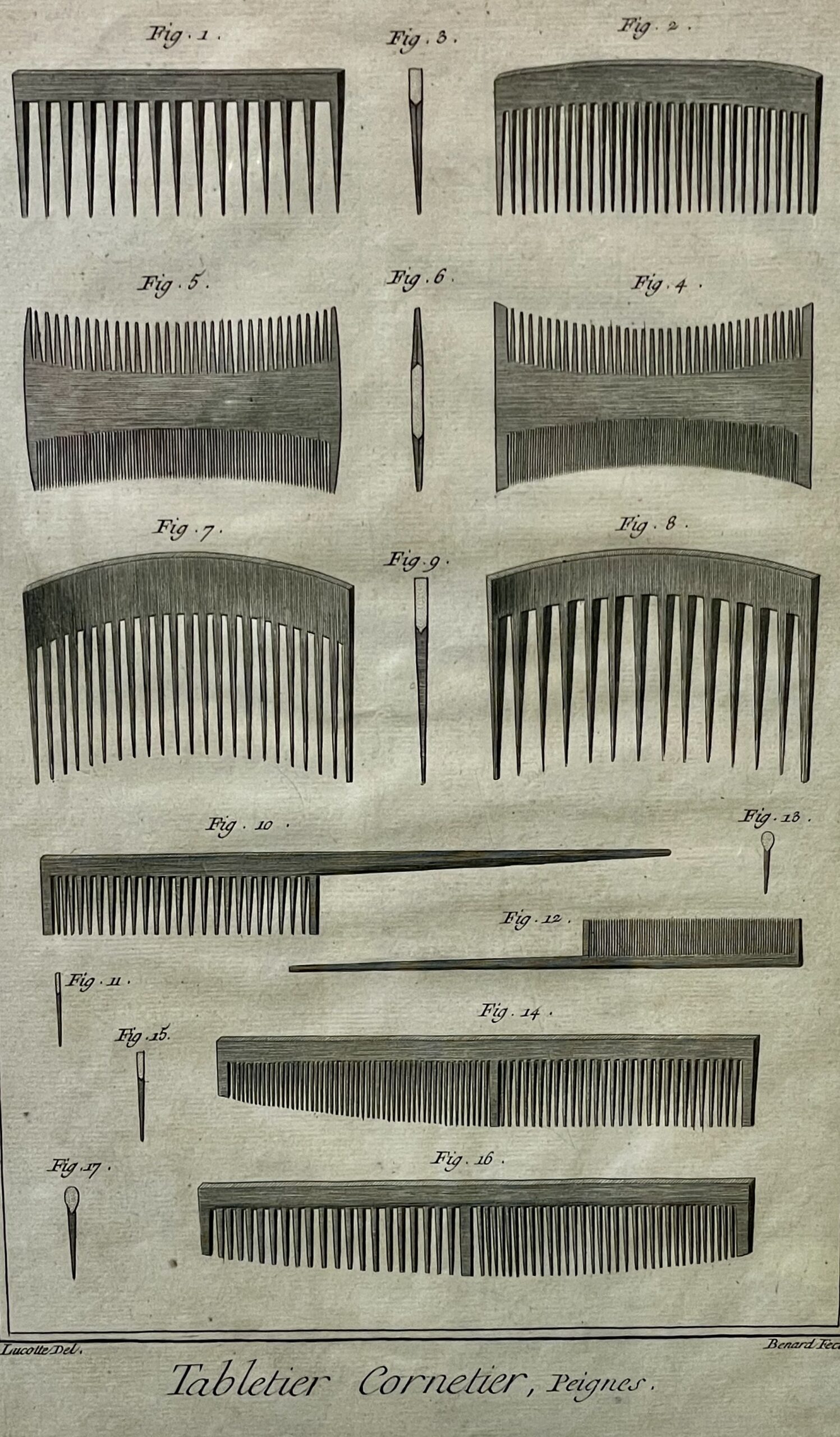 Le Musée du Peigne et de la Plasturgie d'Oyonnax/www.aufildeslieux.fr/ Illustration des peignes du tabletier-cornetier dans le dictionnaire de Diderot et d’Alambert-Photo© K.HIBBS