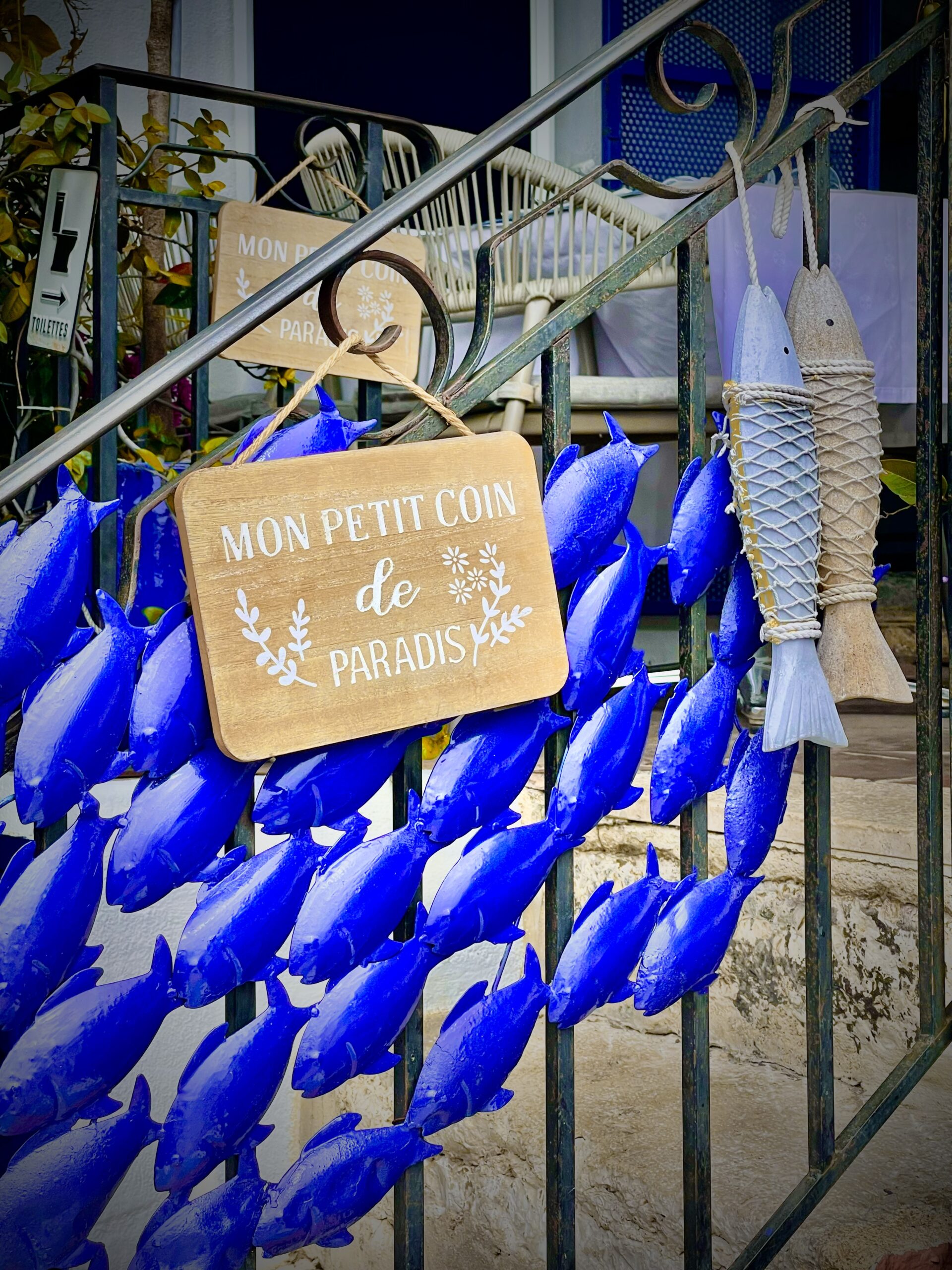  Cassis, charmant village au Pays des Calanques/www.aufildeslieux.fr/ " Mon petit coin de Paradis" © Photo Elsa HIBBS